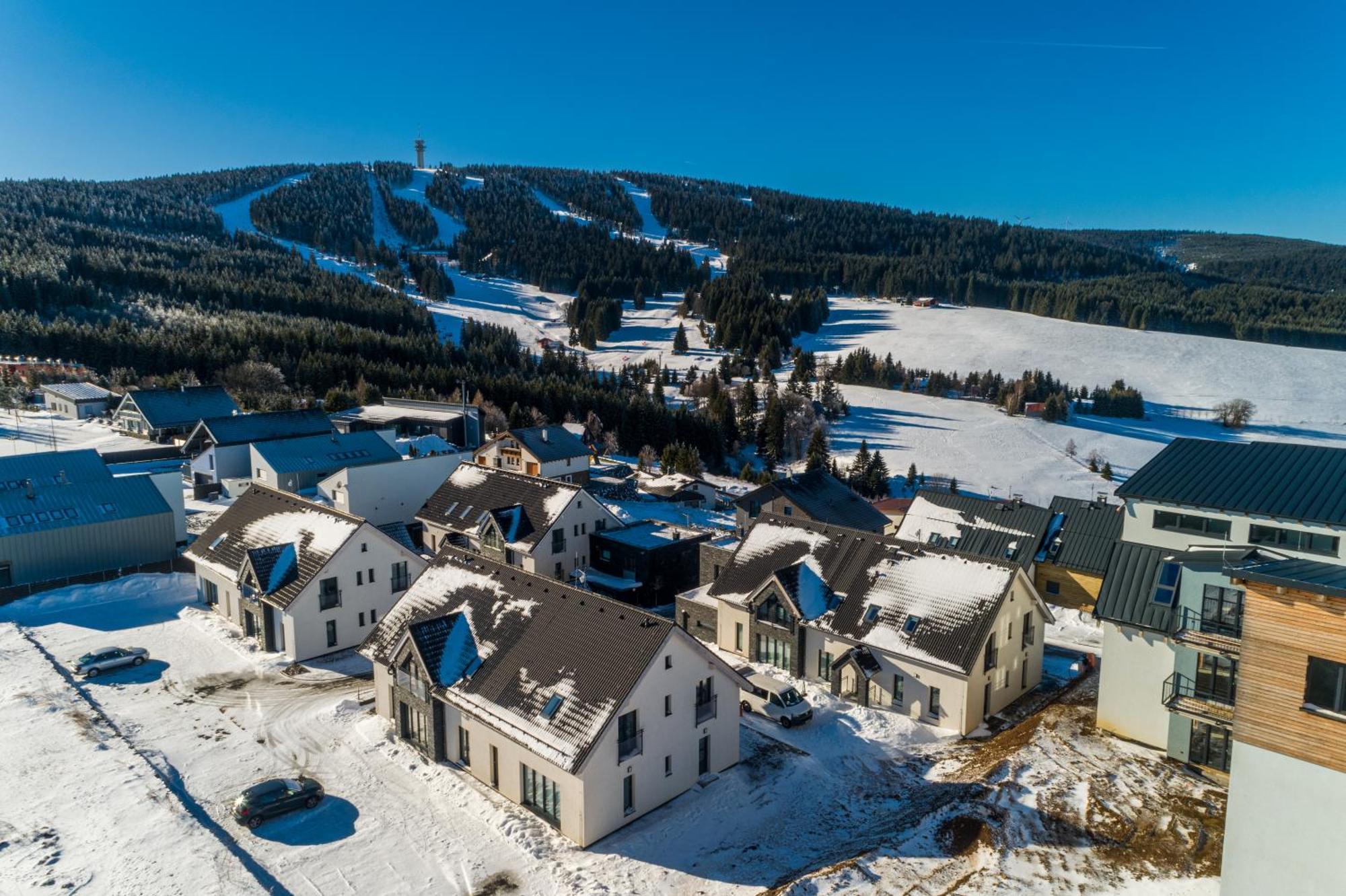 Mirabel Apartments Klinovec Loučná pod Klínovcem Buitenkant foto